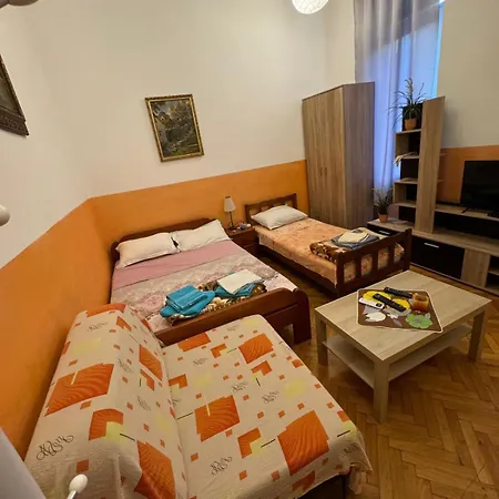 The Gates 2 * 贝尔格莱德