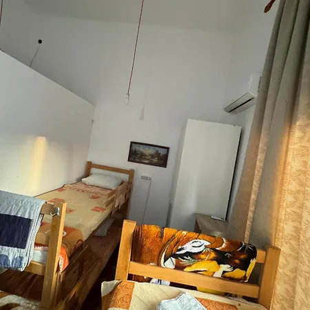 The Gates 2 旅馆 *