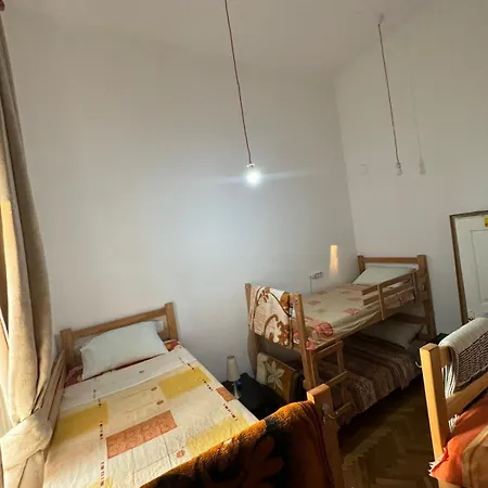 The Gates 2 * ベオグラード